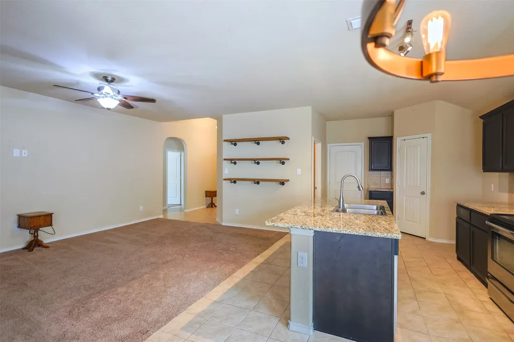 624 River Rock Drive Azle TX 76020