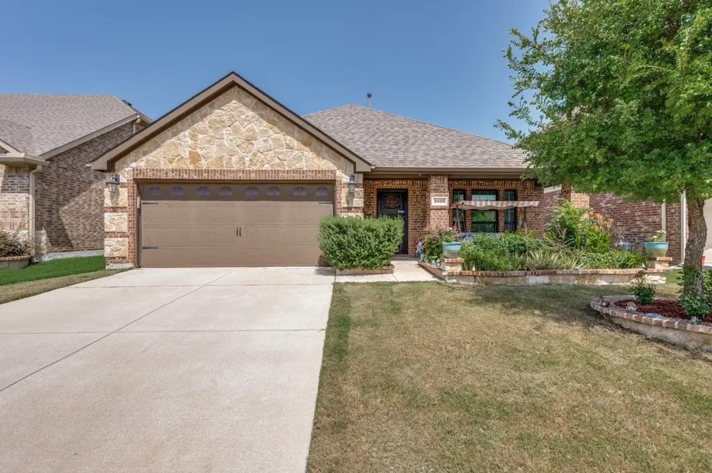 2920 Brazos Drive Little Elm TX 75068