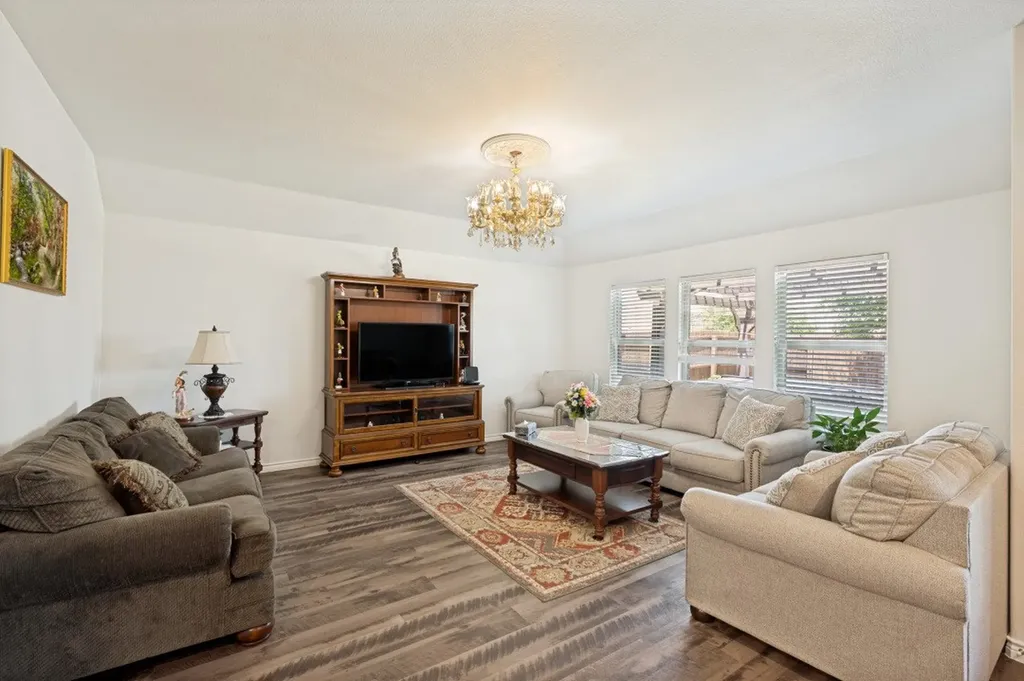 2920 Brazos Drive Little Elm TX 75068