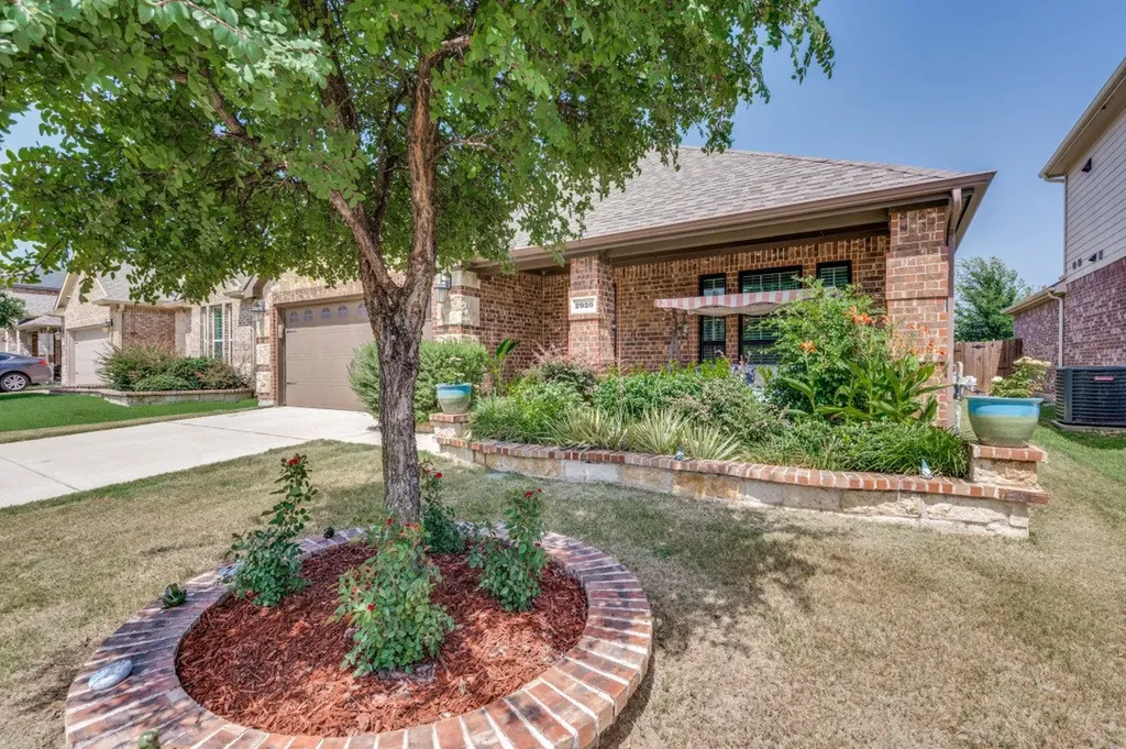 2920 Brazos Drive Little Elm TX 75068