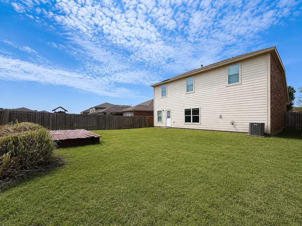 2035 Fairview Drive Forney TX 75126