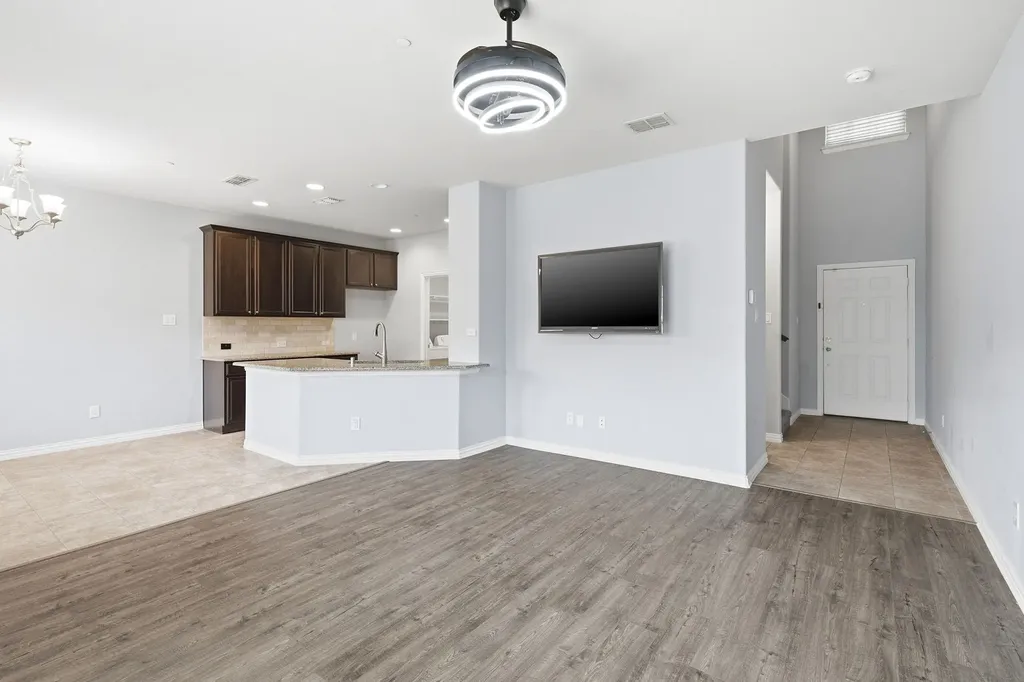 6548 Rutherford Road Plano TX 75023
