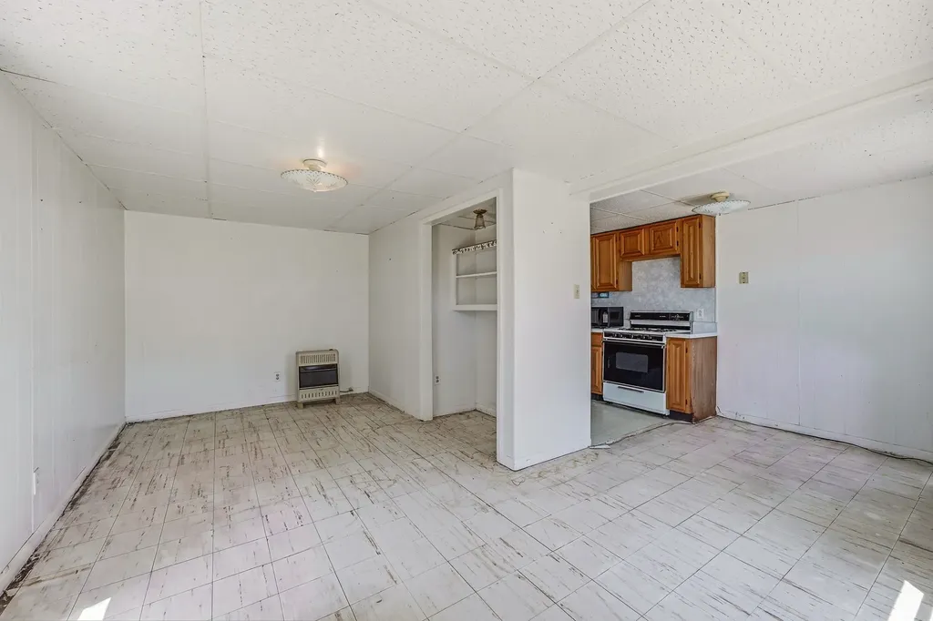 648 N Belknap Street Stephenville TX 76401