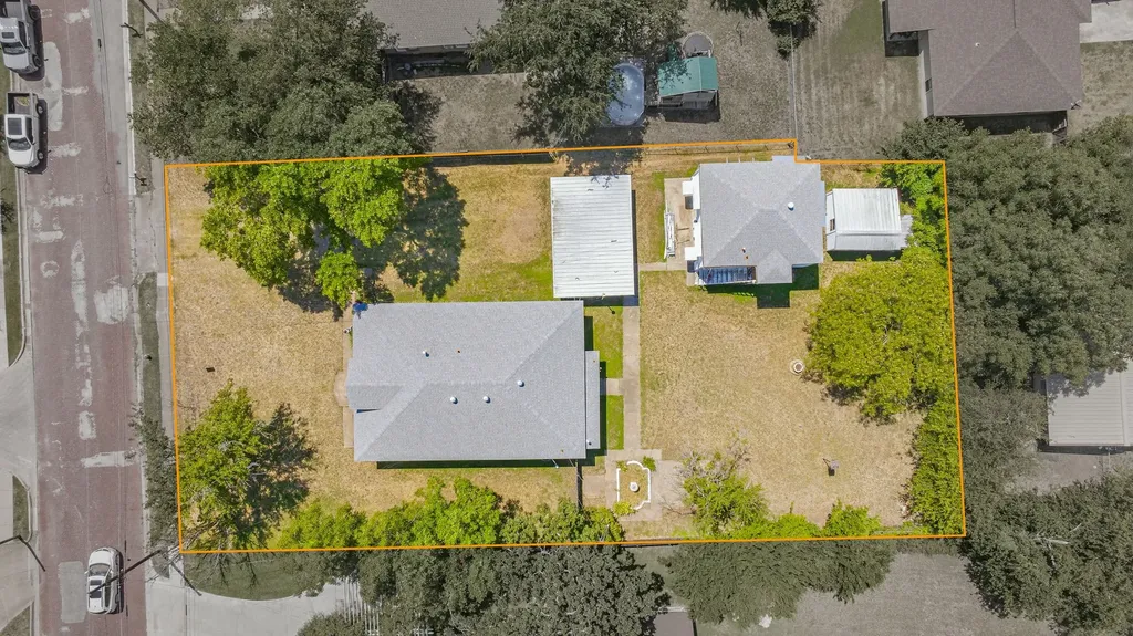 648 N Belknap Street Stephenville TX 76401