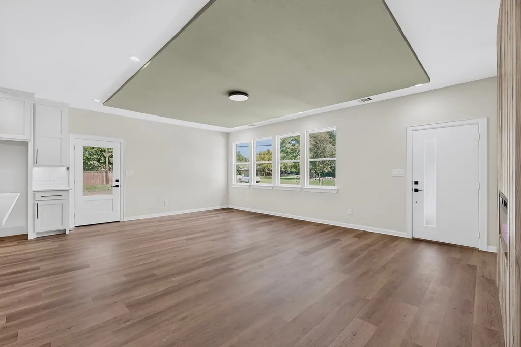 745 W Marshall Cooper TX 75432