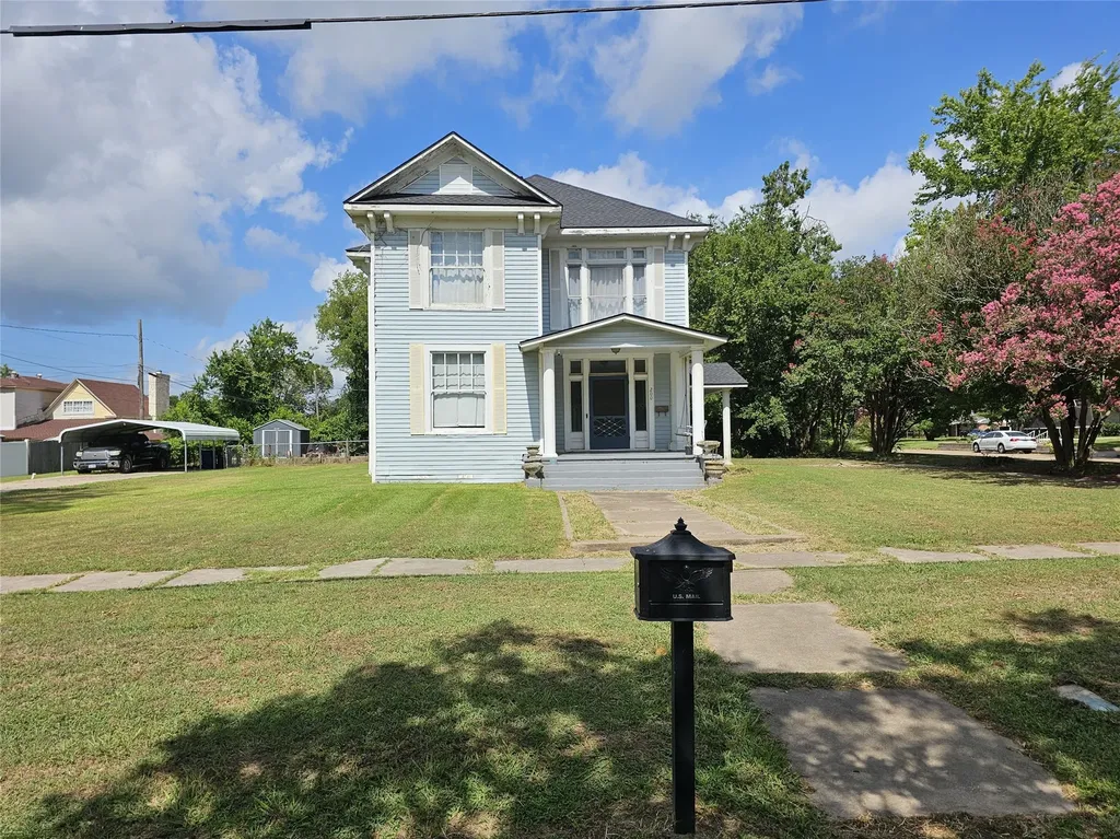200 S Canton Street Mexia TX 76667