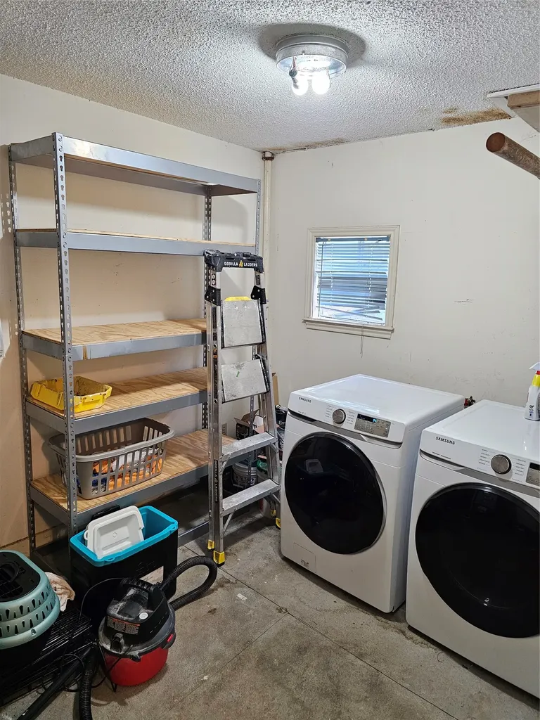 200 S Canton Street Mexia TX 76667