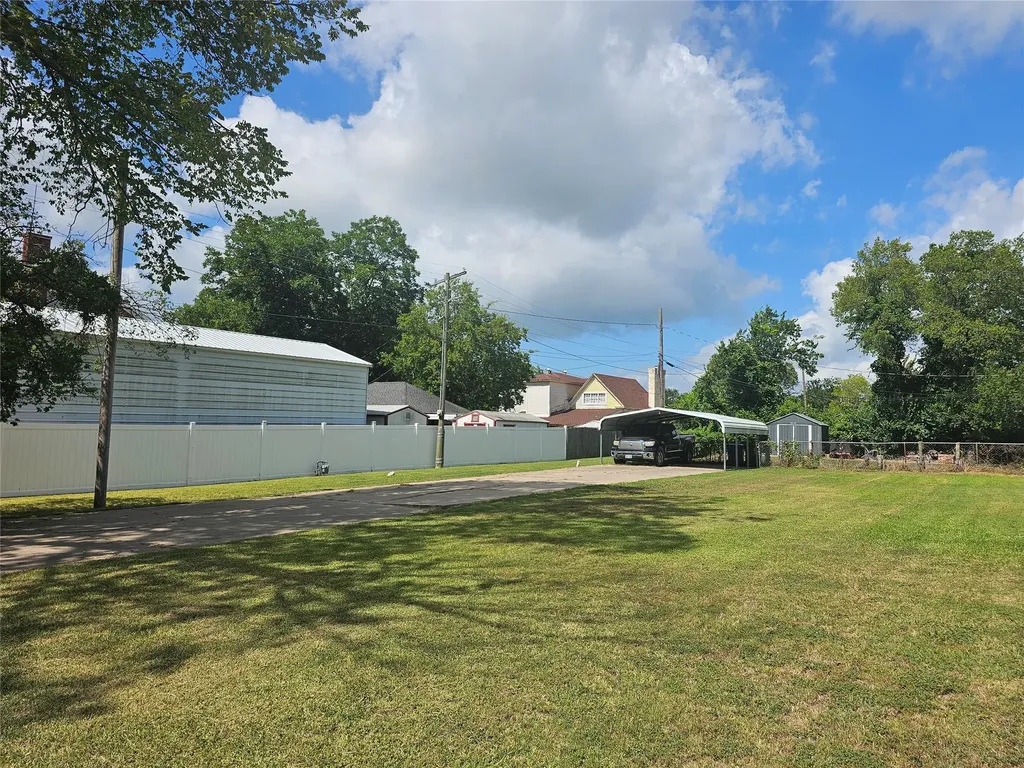 200 S Canton Street Mexia TX 76667