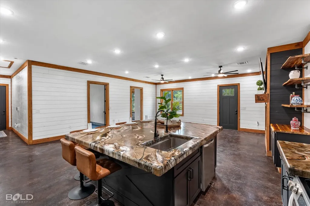 978 Stonewall Preston Road Stonewall LA 71078