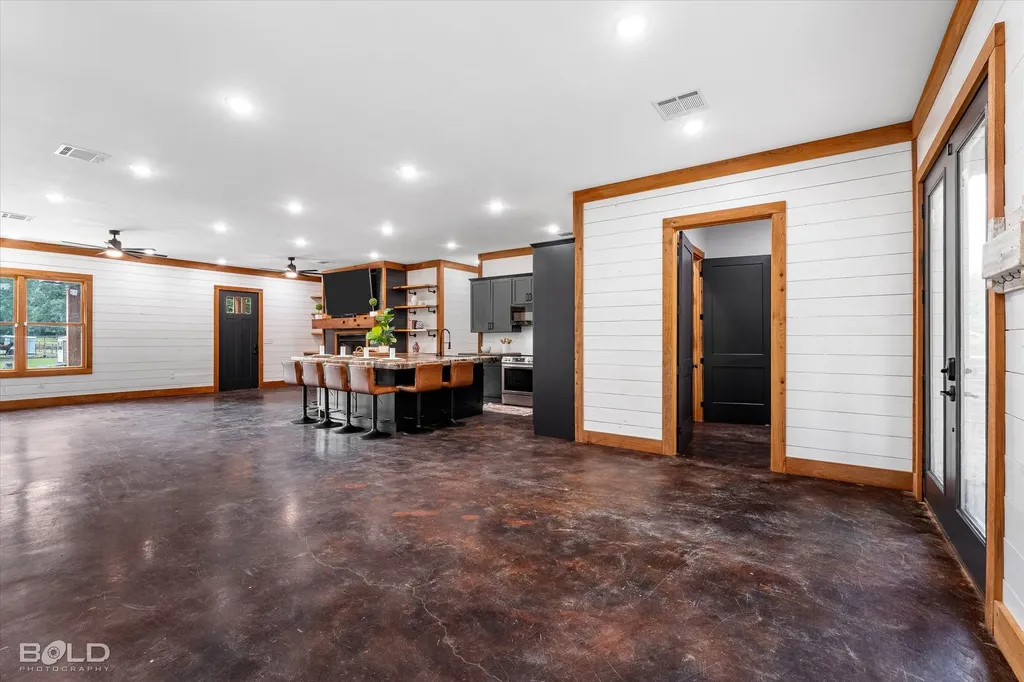 978 Stonewall Preston Road Stonewall LA 71078