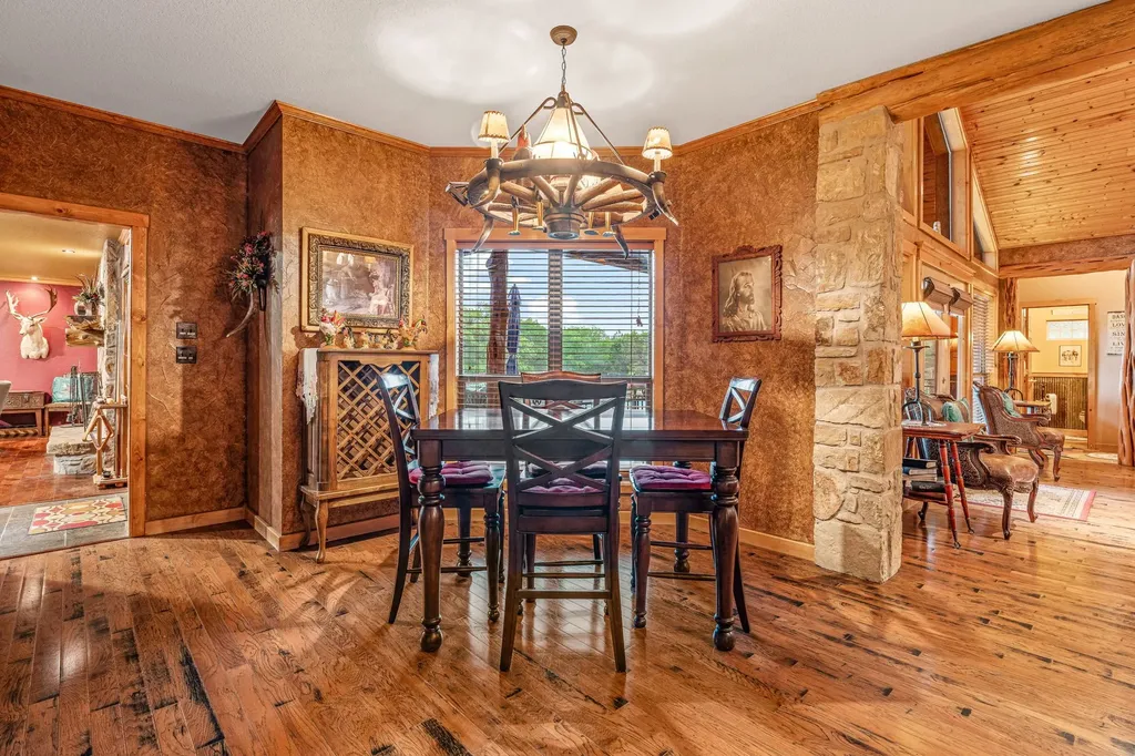 475 Magic Valley Bluff Dale TX 76433