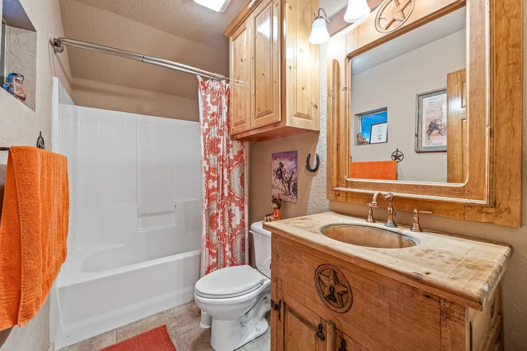 475 Magic Valley Bluff Dale TX 76433
