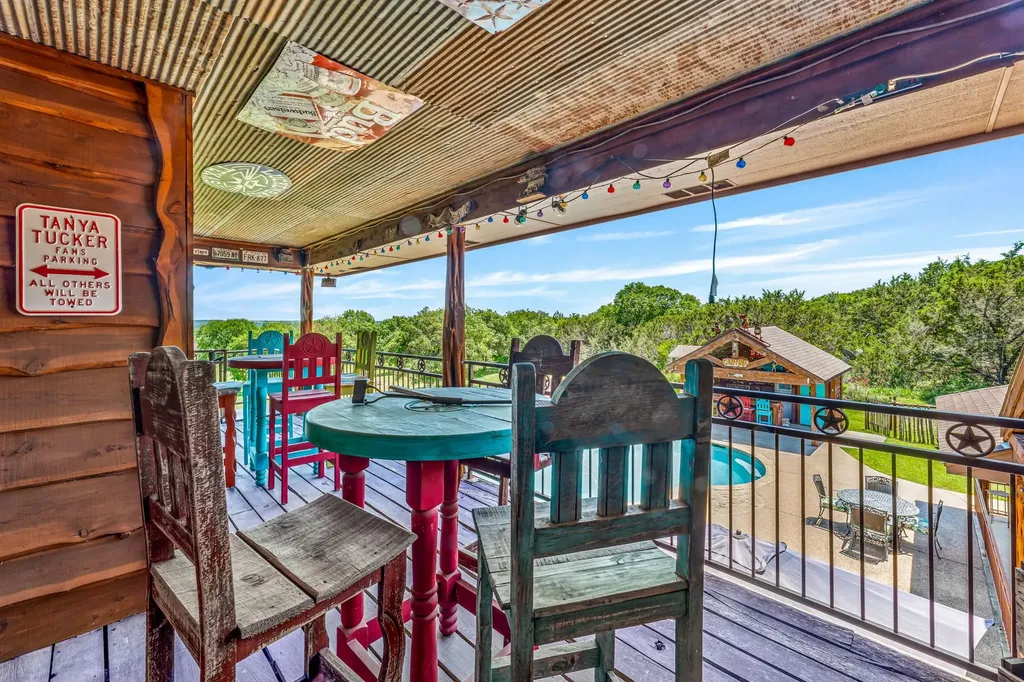 475 Magic Valley Bluff Dale TX 76433