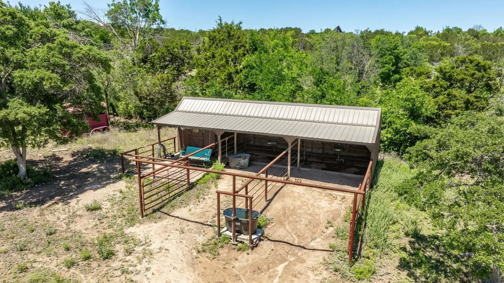 475 Magic Valley Bluff Dale TX 76433