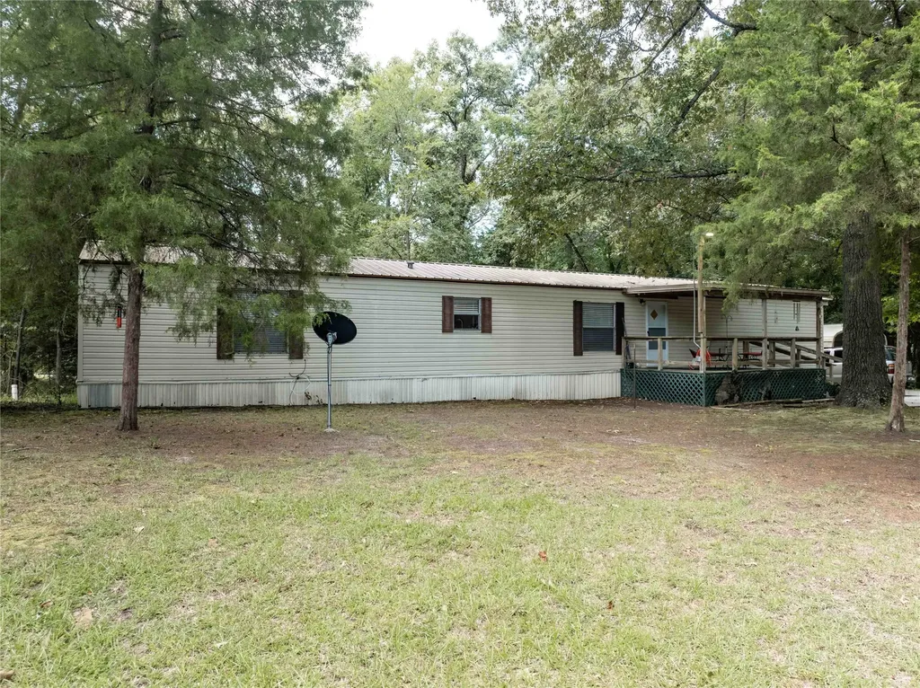 190 E Sycamore Lane Murchison TX 75778