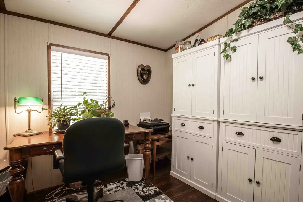 190 E Sycamore Lane Murchison TX 75778