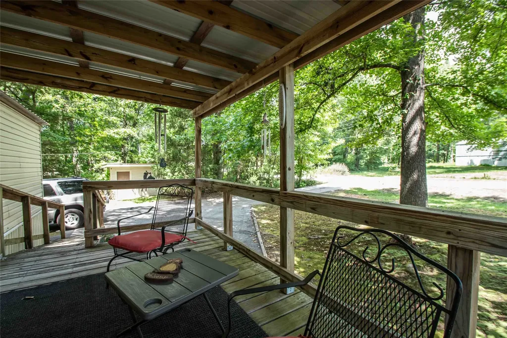 190 E Sycamore Lane Murchison TX 75778