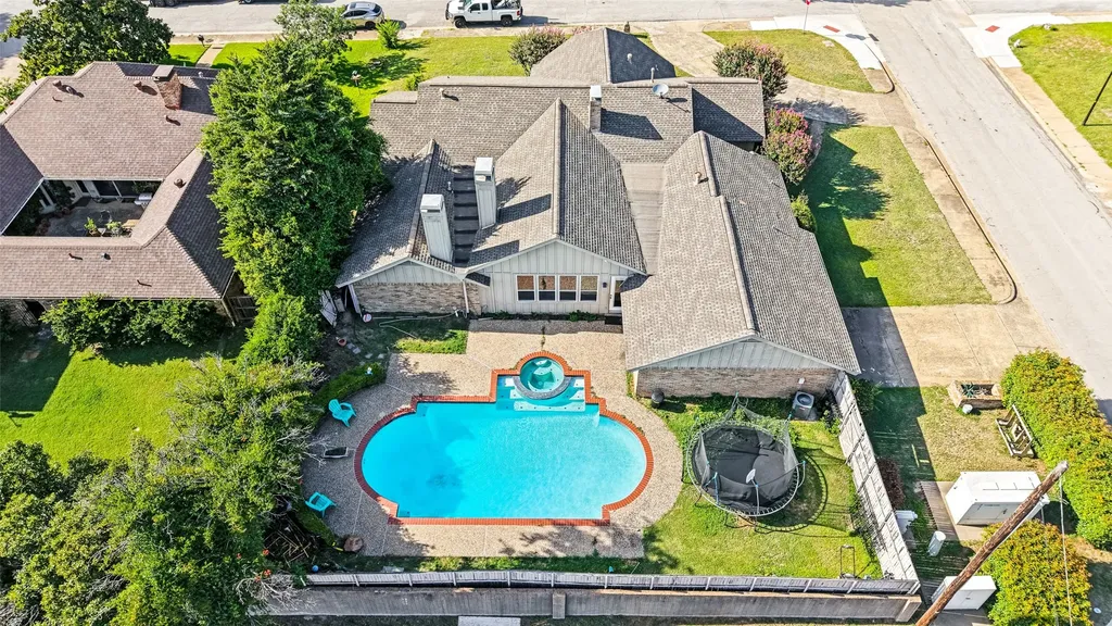 7126 Fernmeadow Circle Dallas TX 75248