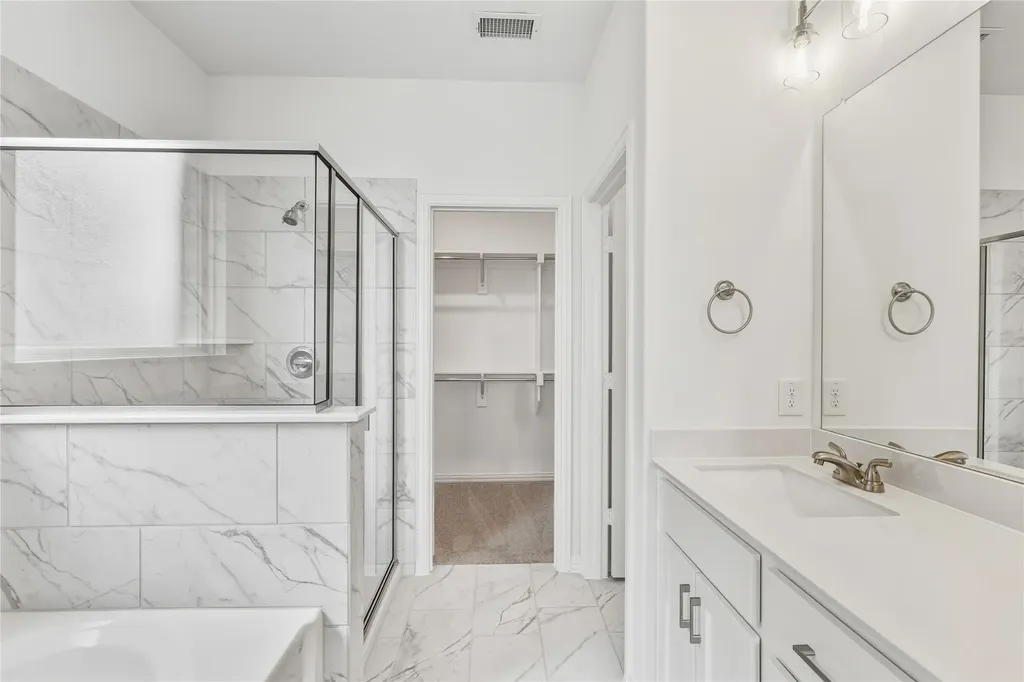 276 Bassett Hall Road Fate TX 75189