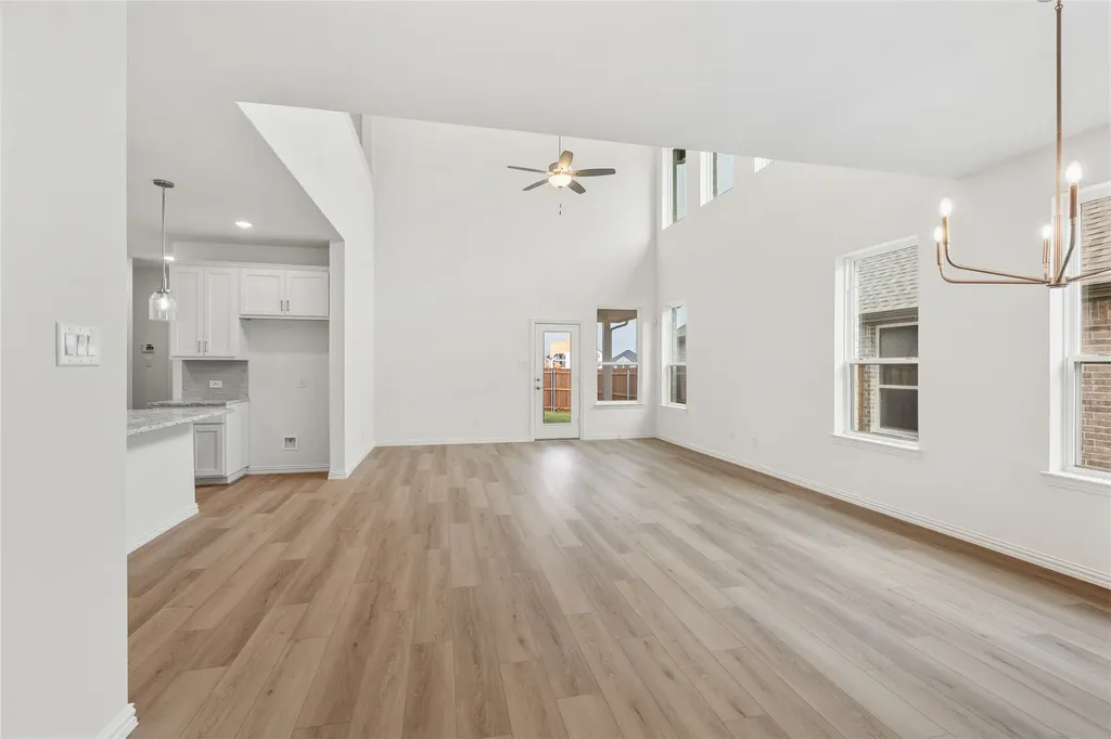 276 Bassett Hall Road Fate TX 75189