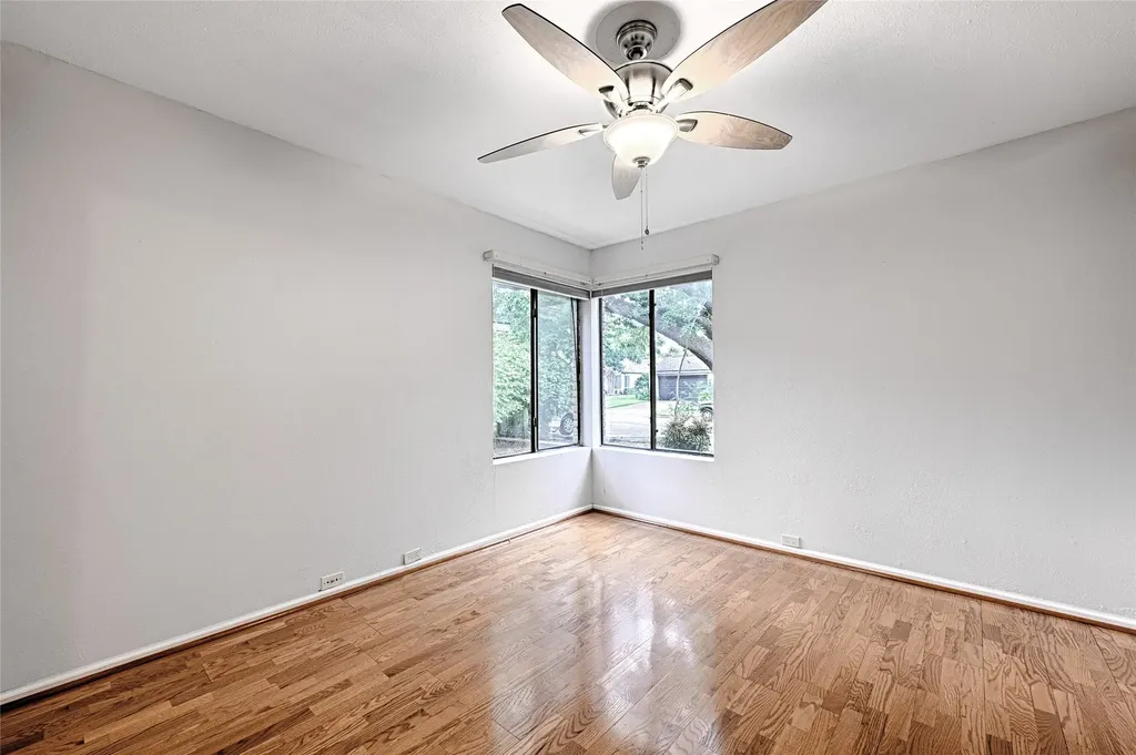 14900 Le Grande Drive Addison TX 75001