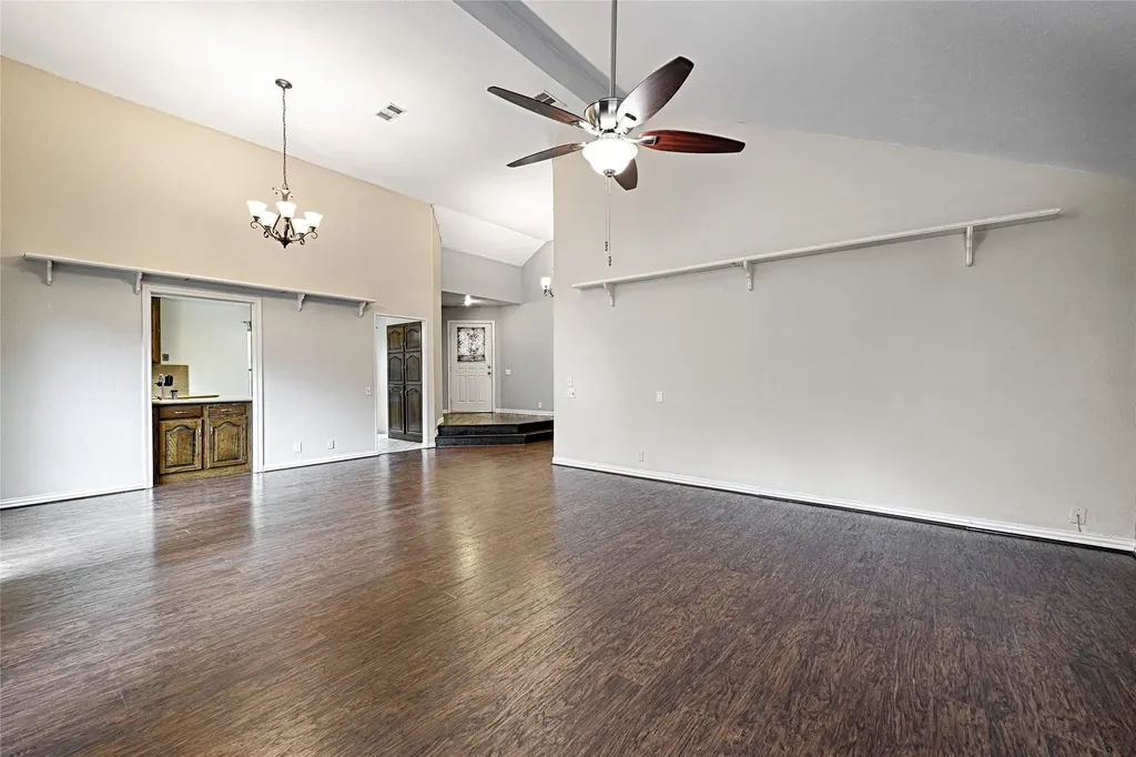14900 Le Grande Drive Addison TX 75001