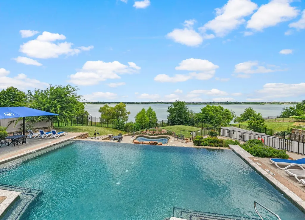 6528 Stewart Boulevard The Colony TX 75056