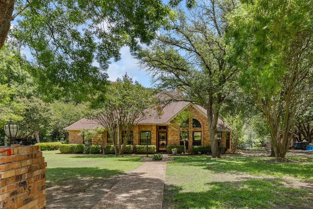 205 Covey Lane Mckinney TX 75071