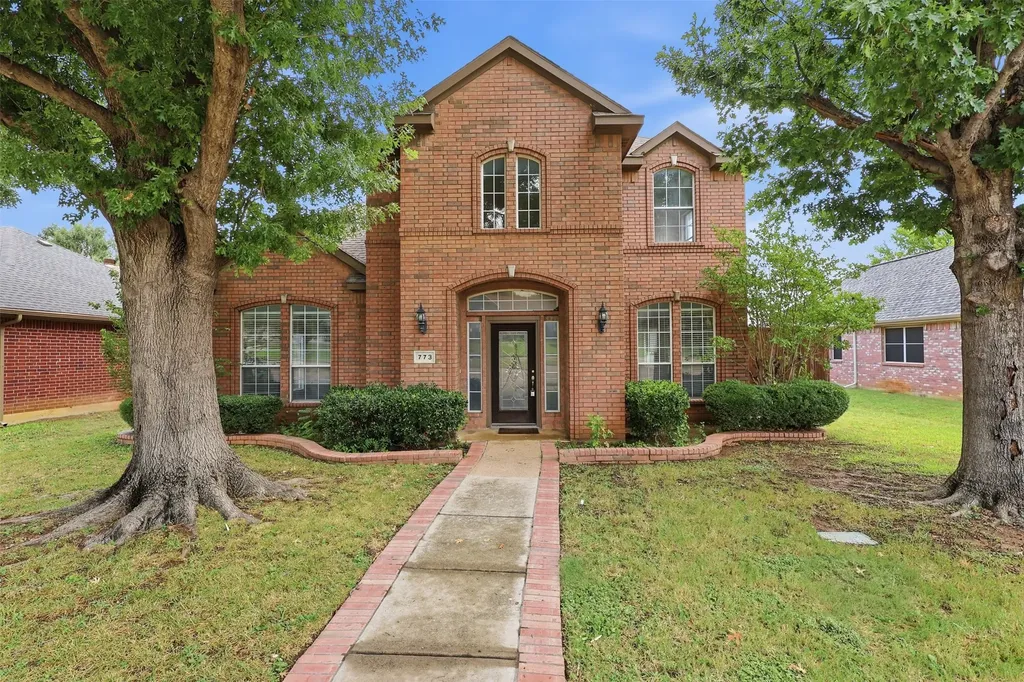 773 N Valley Parkway Lewisville TX 75077