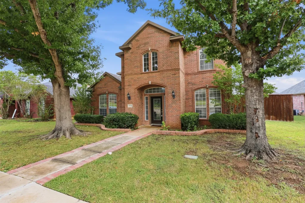 773 N Valley Parkway Lewisville TX 75077