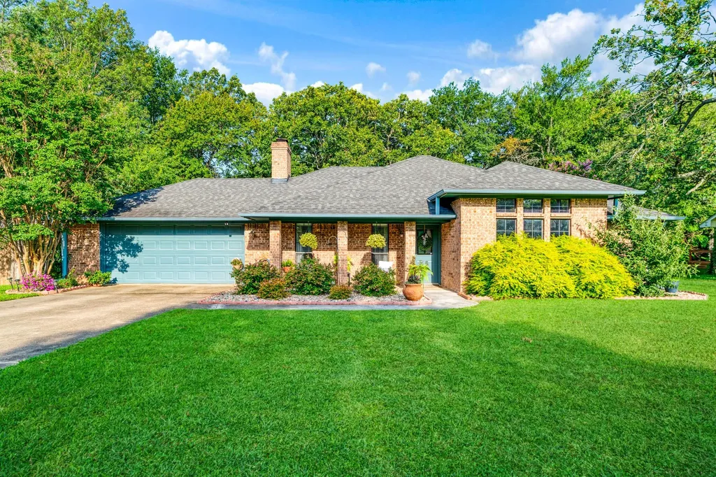 544 Turtle Creek Reno TX 75462