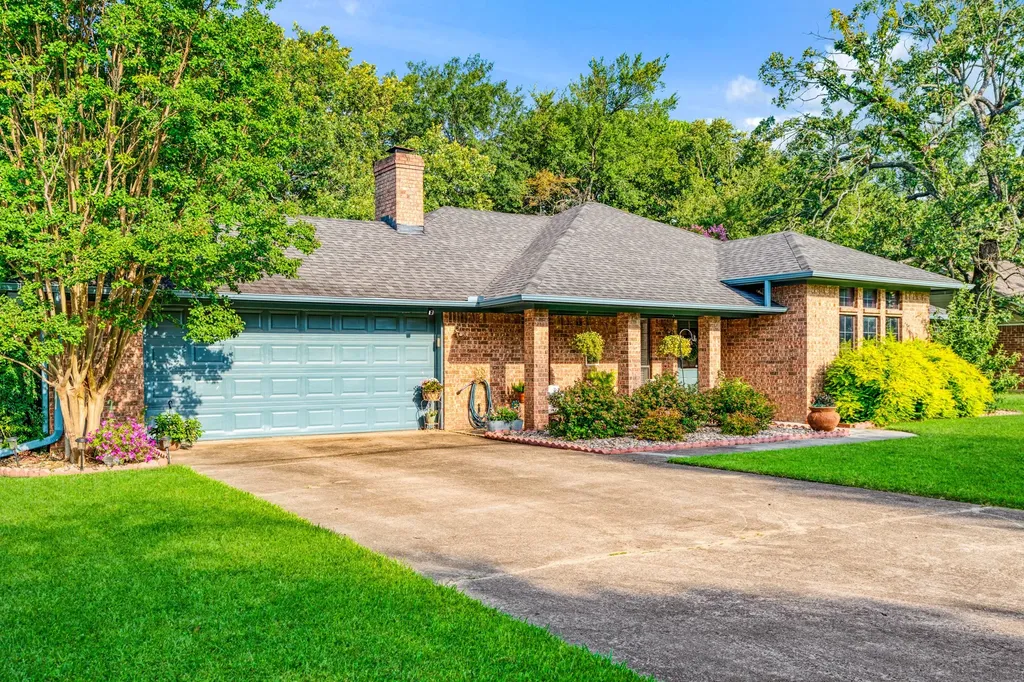 544 Turtle Creek Reno TX 75462