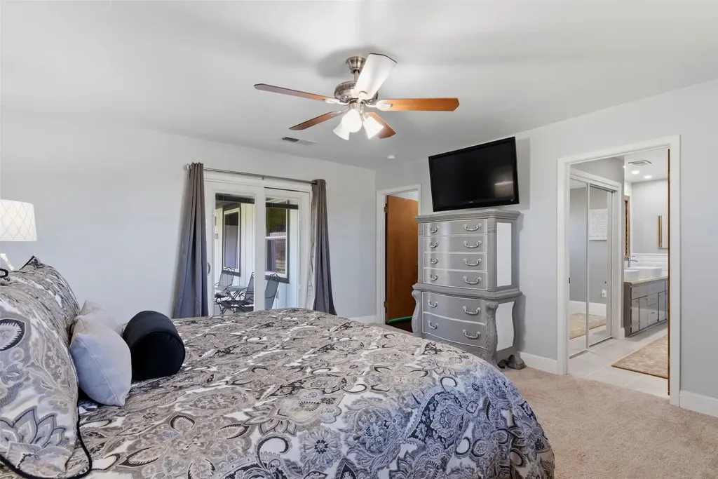 1272 County Road 2102 Lometa TX 76853