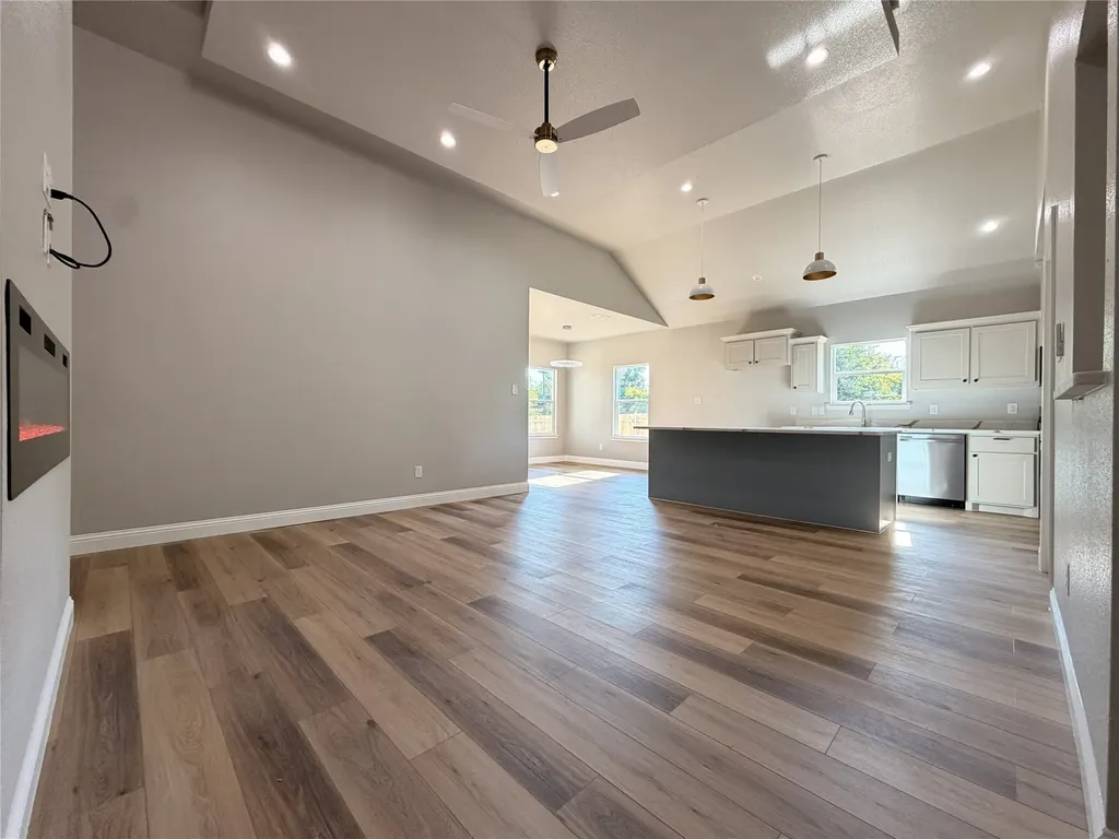 2212 Polk Street Greenville TX 75401