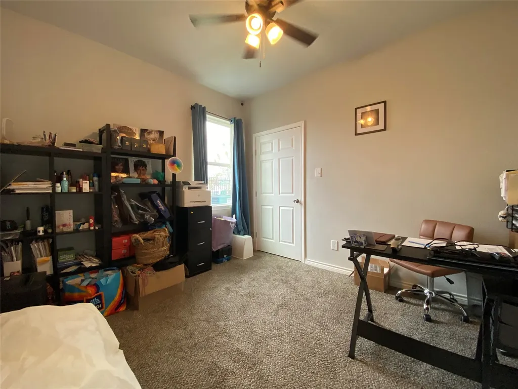 2214 Gordon Street Greenville TX 75401