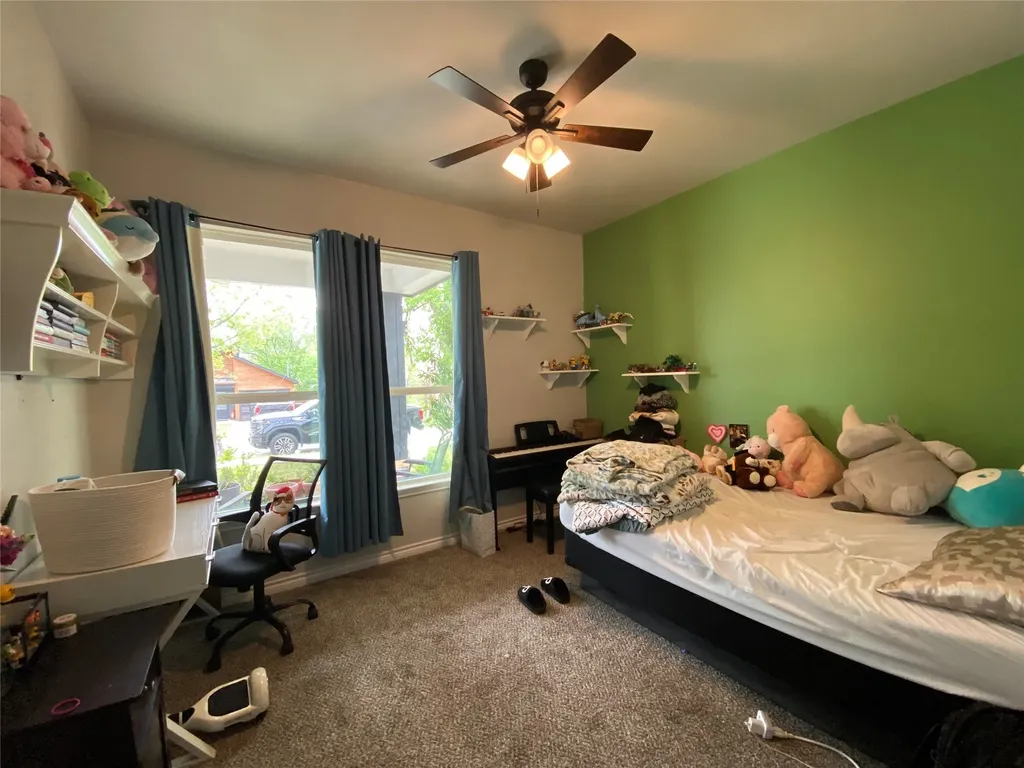 2214 Gordon Street Greenville TX 75401