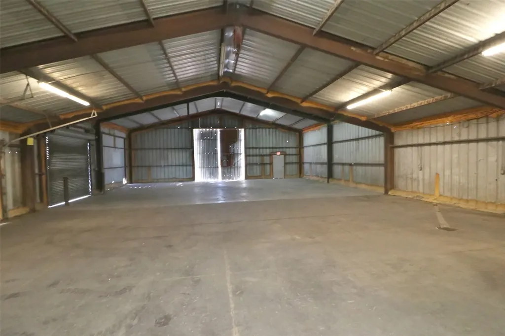 3098 W Washington Highway Stephenville TX 76401