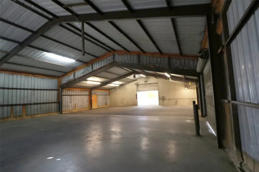 3098 W Washington Highway Stephenville TX 76401
