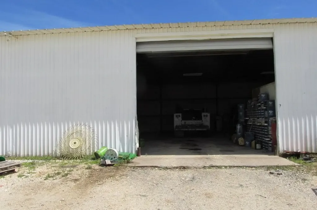 3098 W Washington Highway Stephenville TX 76401