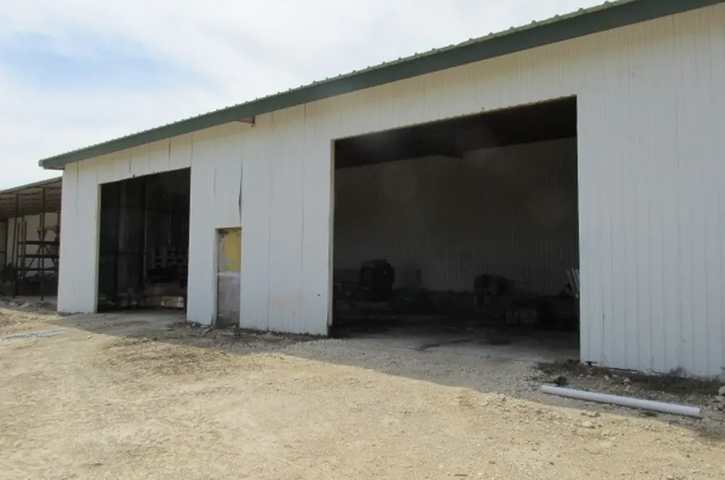 3098 W Washington Highway Stephenville TX 76401