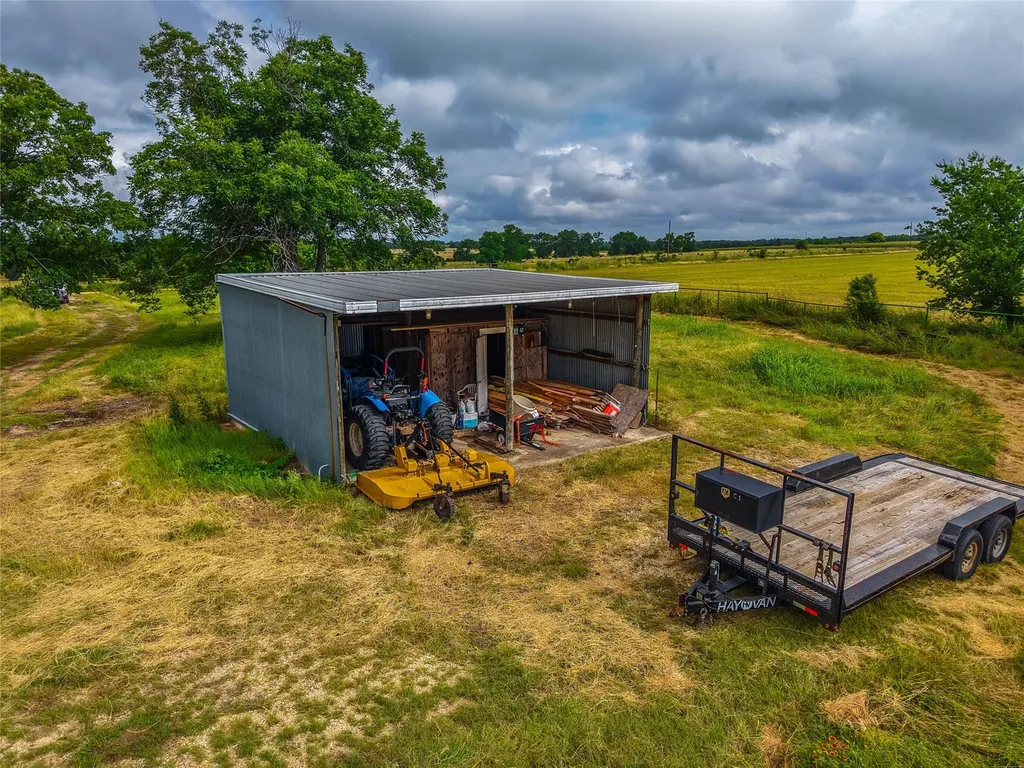 22407 Meeks Road Burlington TX 76519