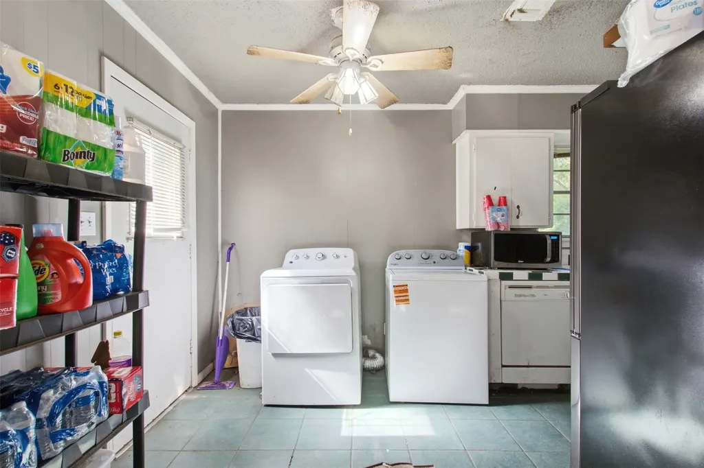 912 Sycamore Street Commerce TX 75428