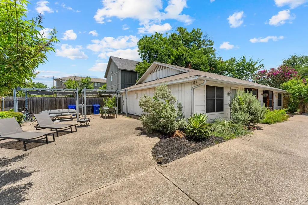 1405 Speight Avenue Waco TX 76706