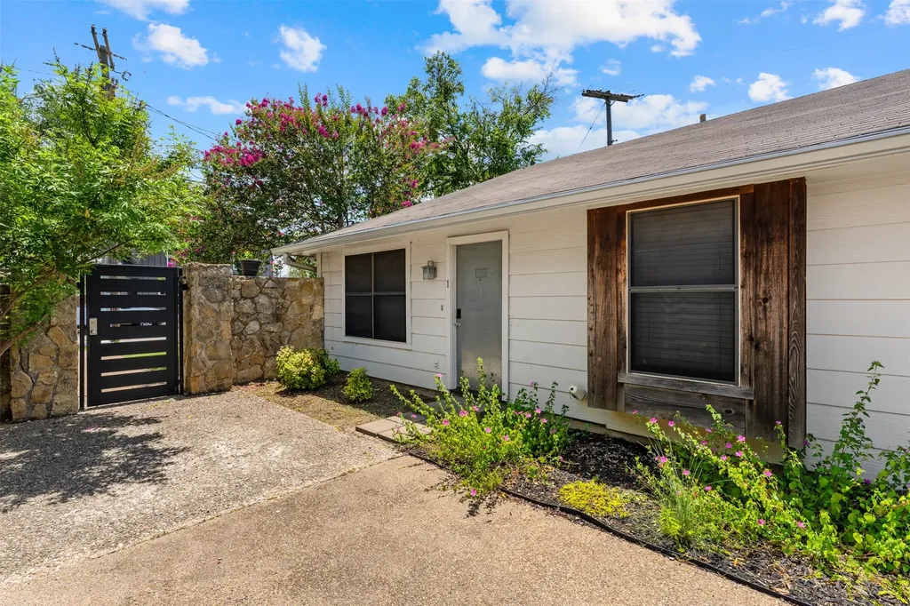 1405 Speight Avenue Waco TX 76706