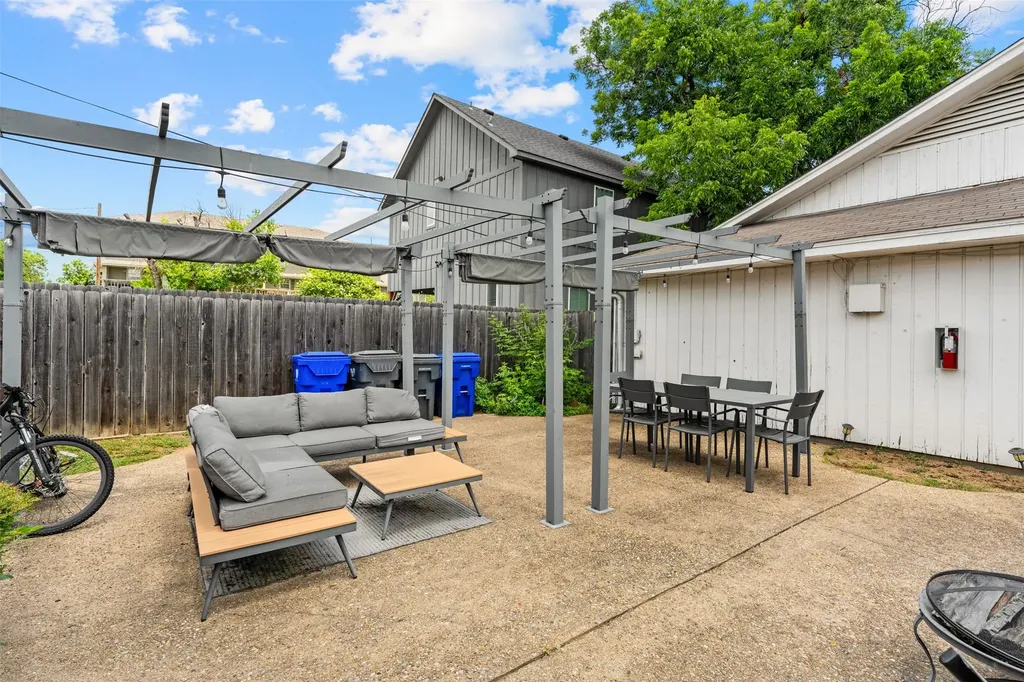 1405 Speight Avenue Waco TX 76706