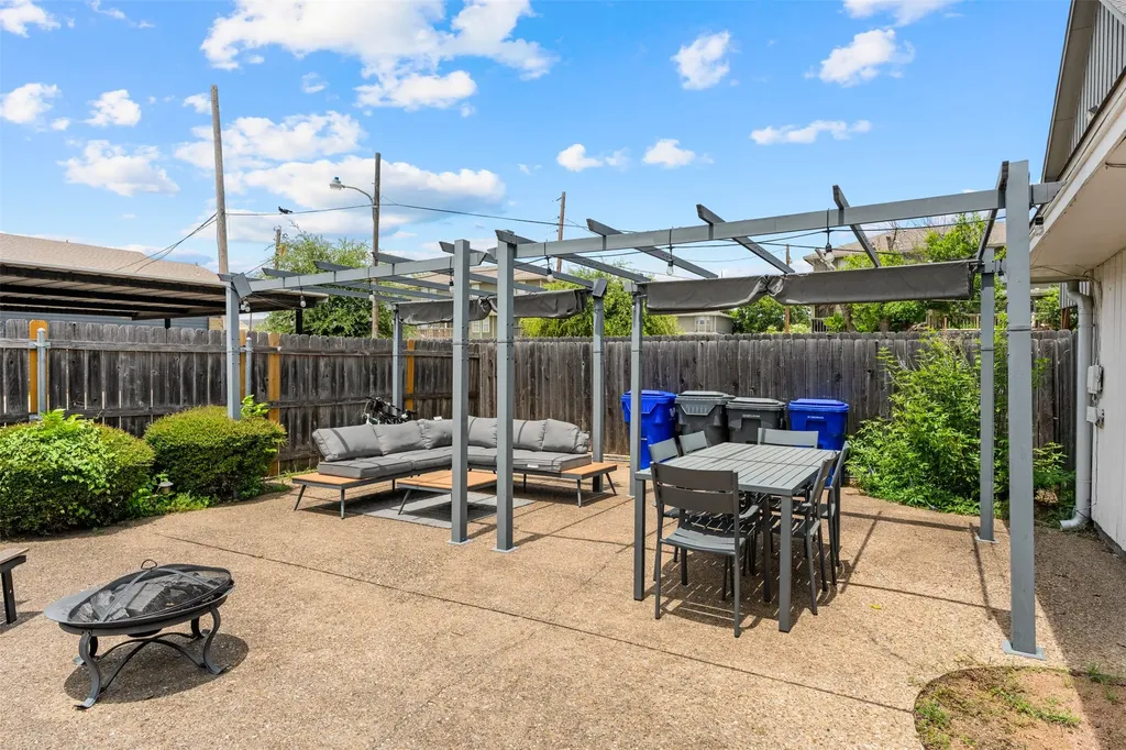 1405 Speight Avenue Waco TX 76706