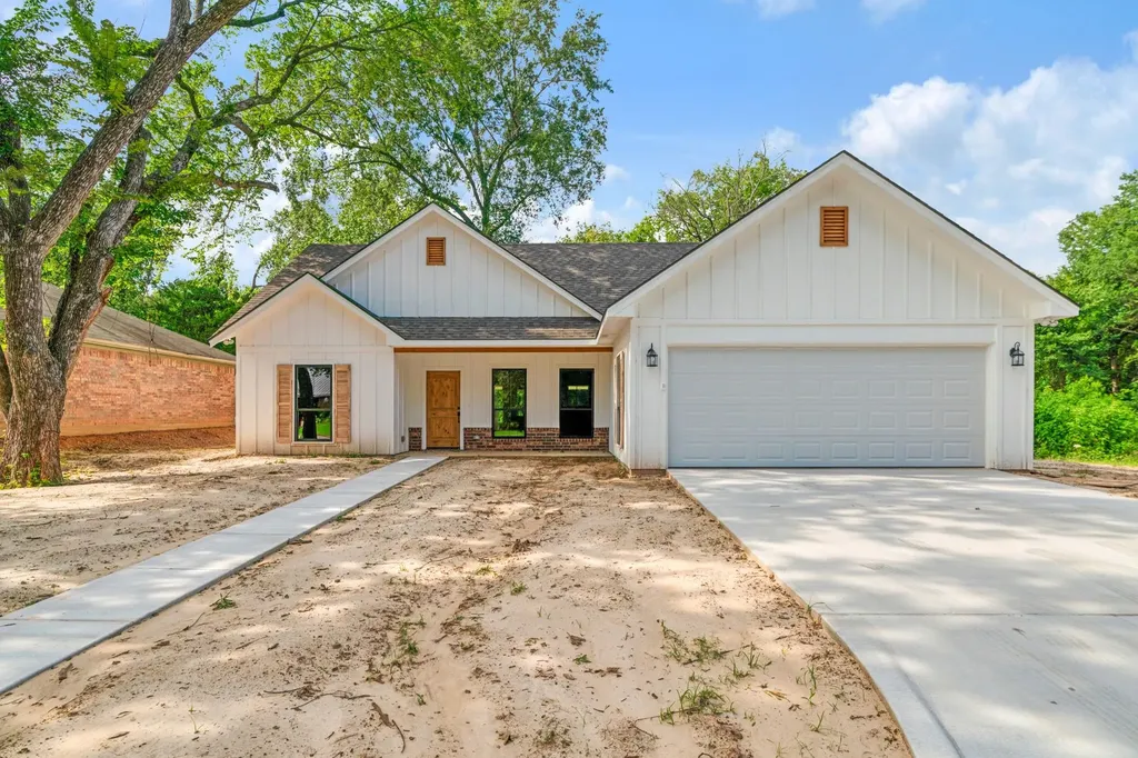 3035 Aiken Drive Paris TX 75460