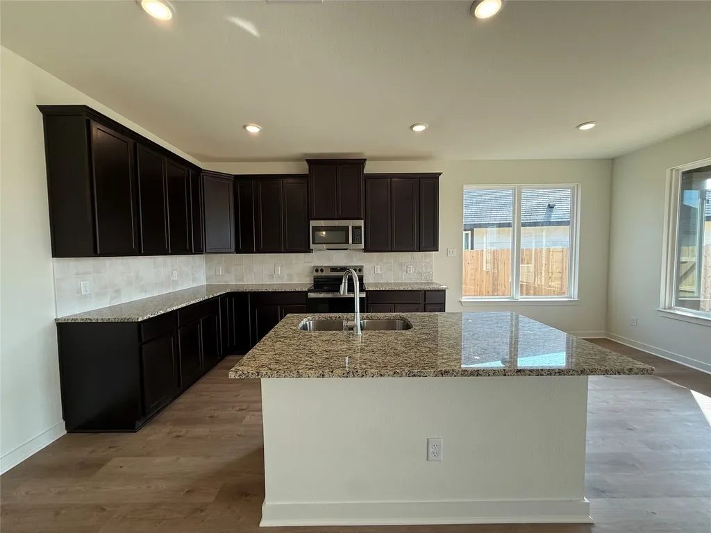 4212 Rimfire Road Waco TX 76705