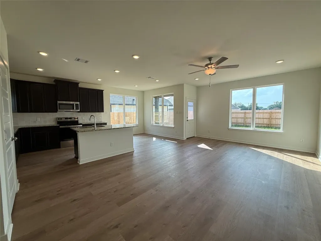 4212 Rimfire Road Waco TX 76705