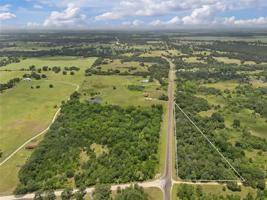 Tbd Fm 2027 Road Lott TX 76656